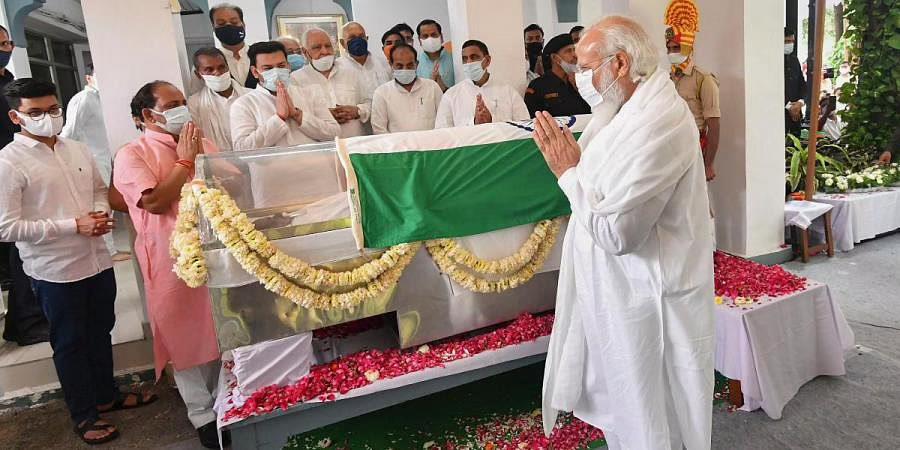 प्रधानमंत्री मोदी ने किए कल्याण सिंह के अंतिम दर्शन, उन्हें श्रद्धांजलि दी