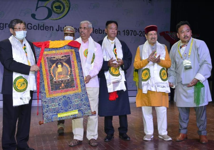 तिब्बती युवा कांग्रेस के सांस्कृतिक कार्यक्रम में उपस्थित हुए राज्‍यपाल