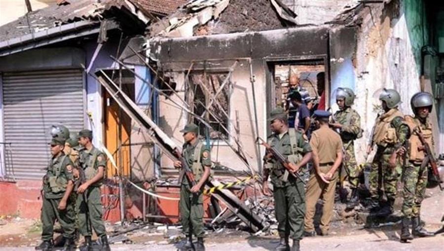 आर्थिक संकट में जारी प्रदर्शनों के बीच श्रीलंका में सार्वजनिक आपातकाल की घोषणा