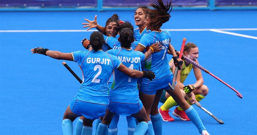 भारतीय महिला हॉकी टीम ने रचा इतिहास, पहली बार सेमीफाइनल में