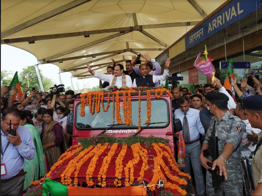 जगत प्रकाश नड्डा का धर्मशाला पहुंचने पर भव्य स्वागत