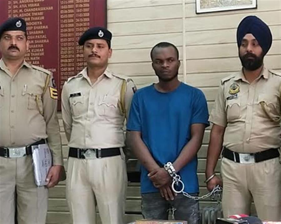 नशा सप्‍लाई करने वाले नाइजीरियन को दिल्‍ली से दबोच लाई बिलासपुर पुलिस