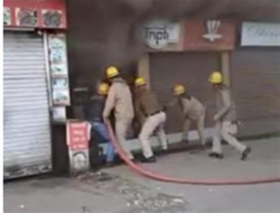 शिमला में बेकरी की दुकान जली, चार लाख का नुकसान