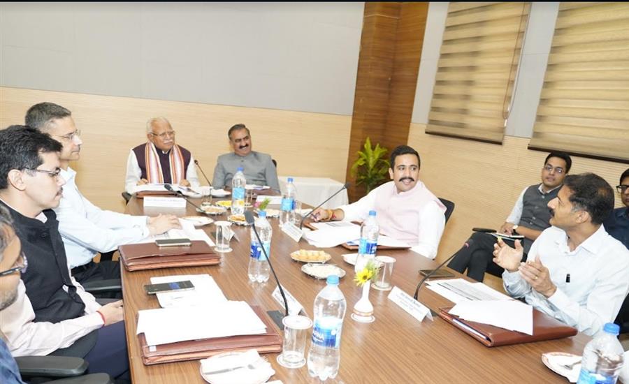 सीएम ने अम्रुत योजना में पहाड़ी राज्यों के लिए मापदंडों में ढील देने का आग्रह किया