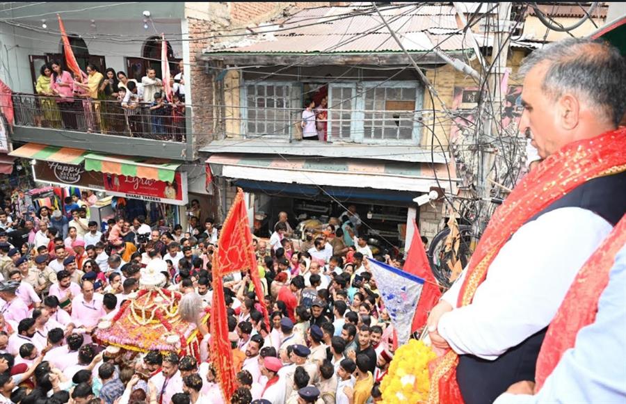 ऐतिहासिक शूलिनी मेले का शुभारम्भ, सीएम ने किया मॉडल करियर सेंटर का उद्धाटन