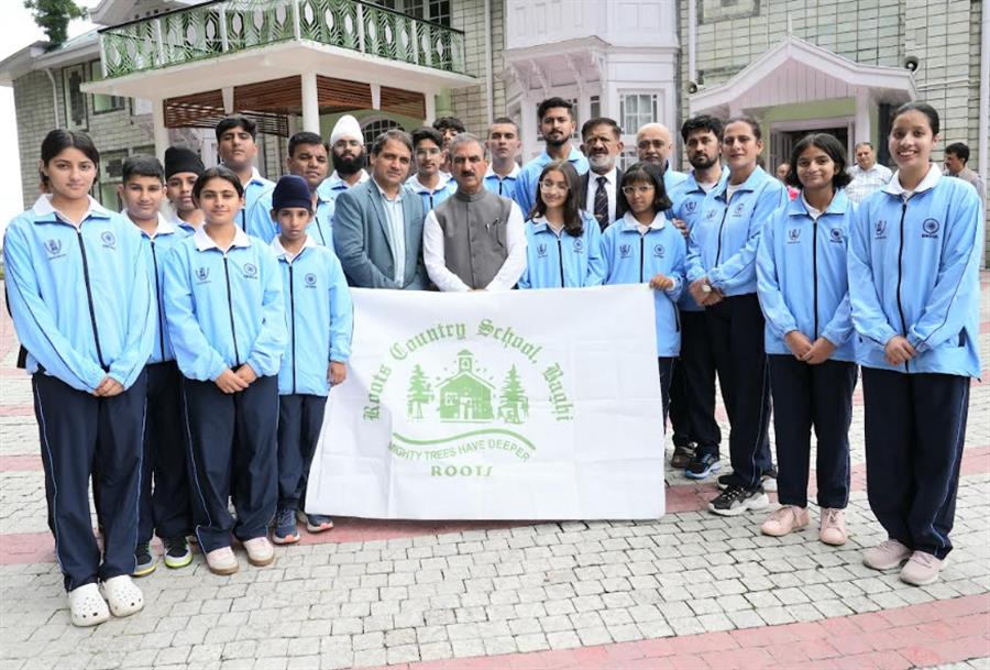 सीएम ने कराटे प्रतियोगिता के लिए जापान जा रहे भारतीय खिलाड़ियों को शुभकानाएं दीं