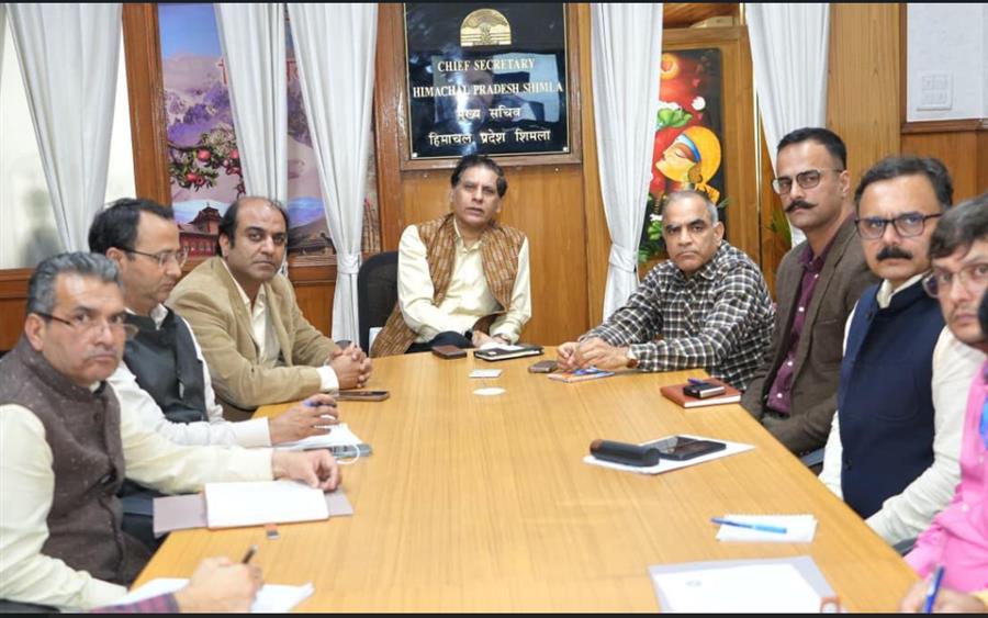चंबा शहर में इंटरनेट बहाल, भरमौर में फंसे 3 हजार यात्री सुरक्षित: मुख्‍य सचिव