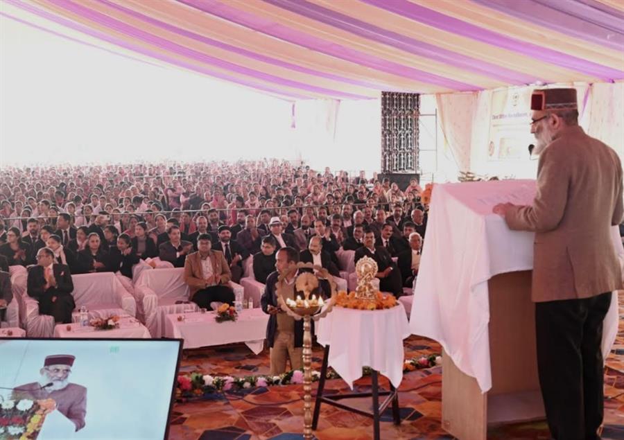 नशे के विरुद्ध खड़े नहीं हुए तो कुछ भी नहीं बचेगा: न्यायमूर्ति विवेक सिंह ठाकुर