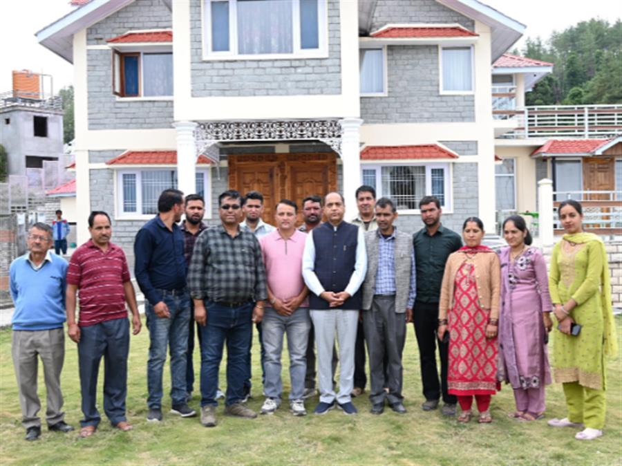 पंचायत चुनावों में हार देख मैदान से भाग गई कांग्रेस : जयराम ठाकुर