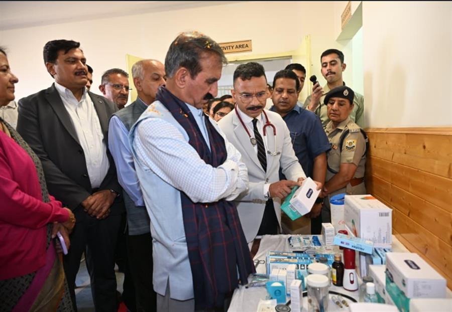 सीएम ने मशोबरा में पहले महिला नशा मुक्ति एवं पुनर्वास केंद्र का उद्घाटन किया