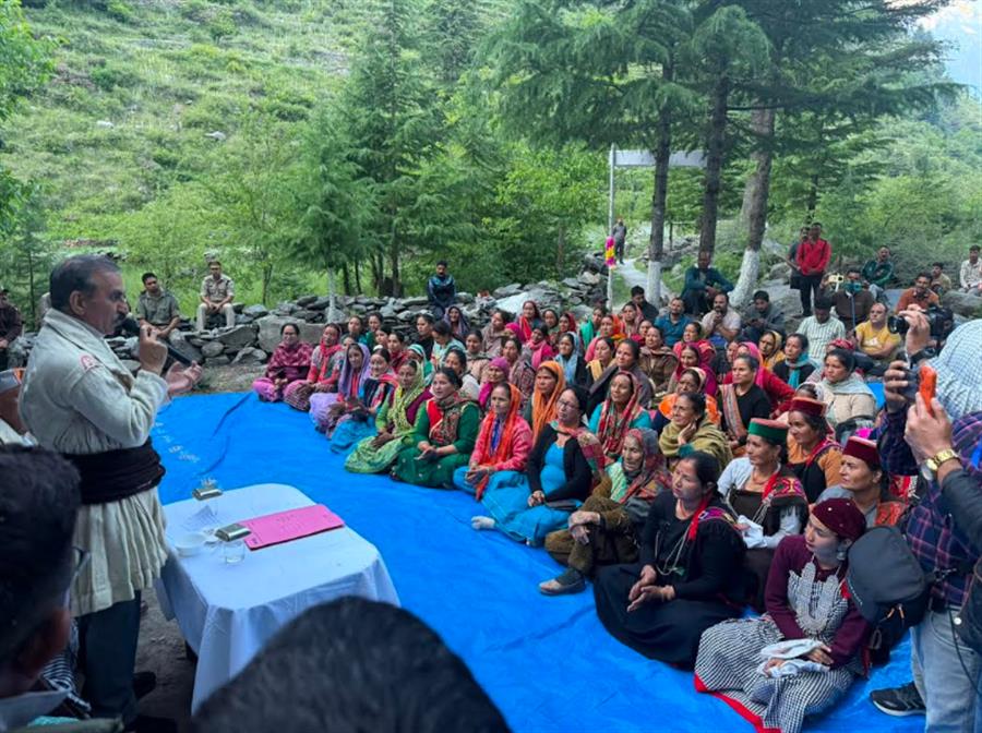 15 साल बाद मुख्यमंत्री को देख चहके बड़ा भंगाल के ग्रामीण