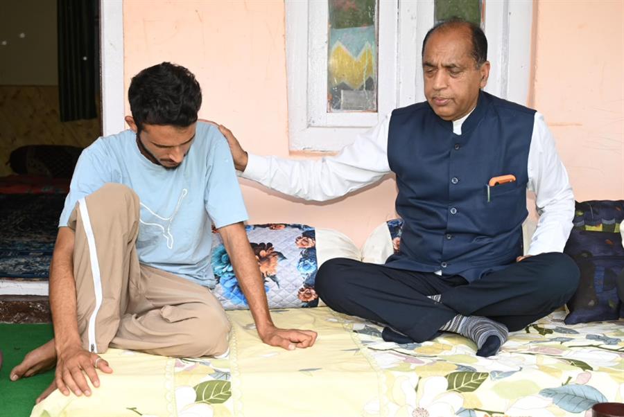 आपदा के एक साल बाद भी बदहाल है सराज : जयराम ठाकुर
