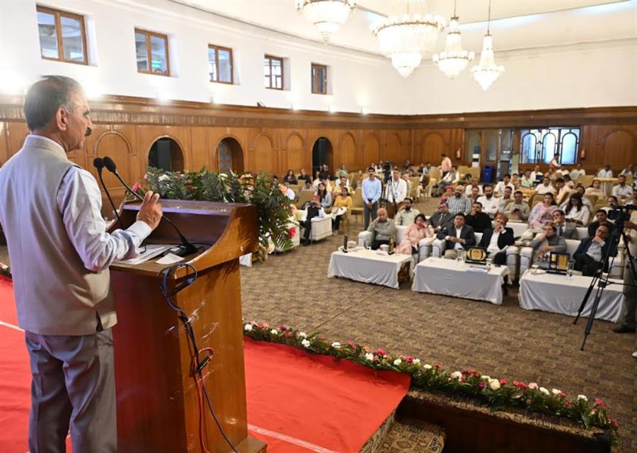 सीबीएसई स्कूलों में शिक्षकों की भर्ती प्रक्रिया 15 सितंबर तक पूरी होगीः मुख्यमंत्री