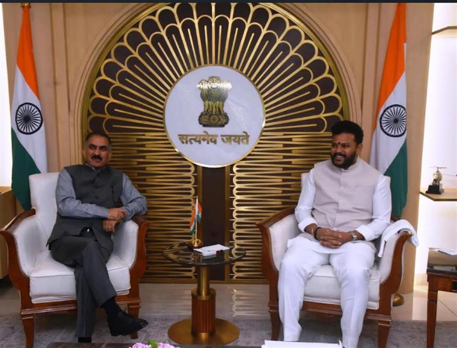 कांगड़ा एयरपोर्ट विस्तार के लिए टीईएफ रिपोर्ट दो माह में पुरी करें: नायडू